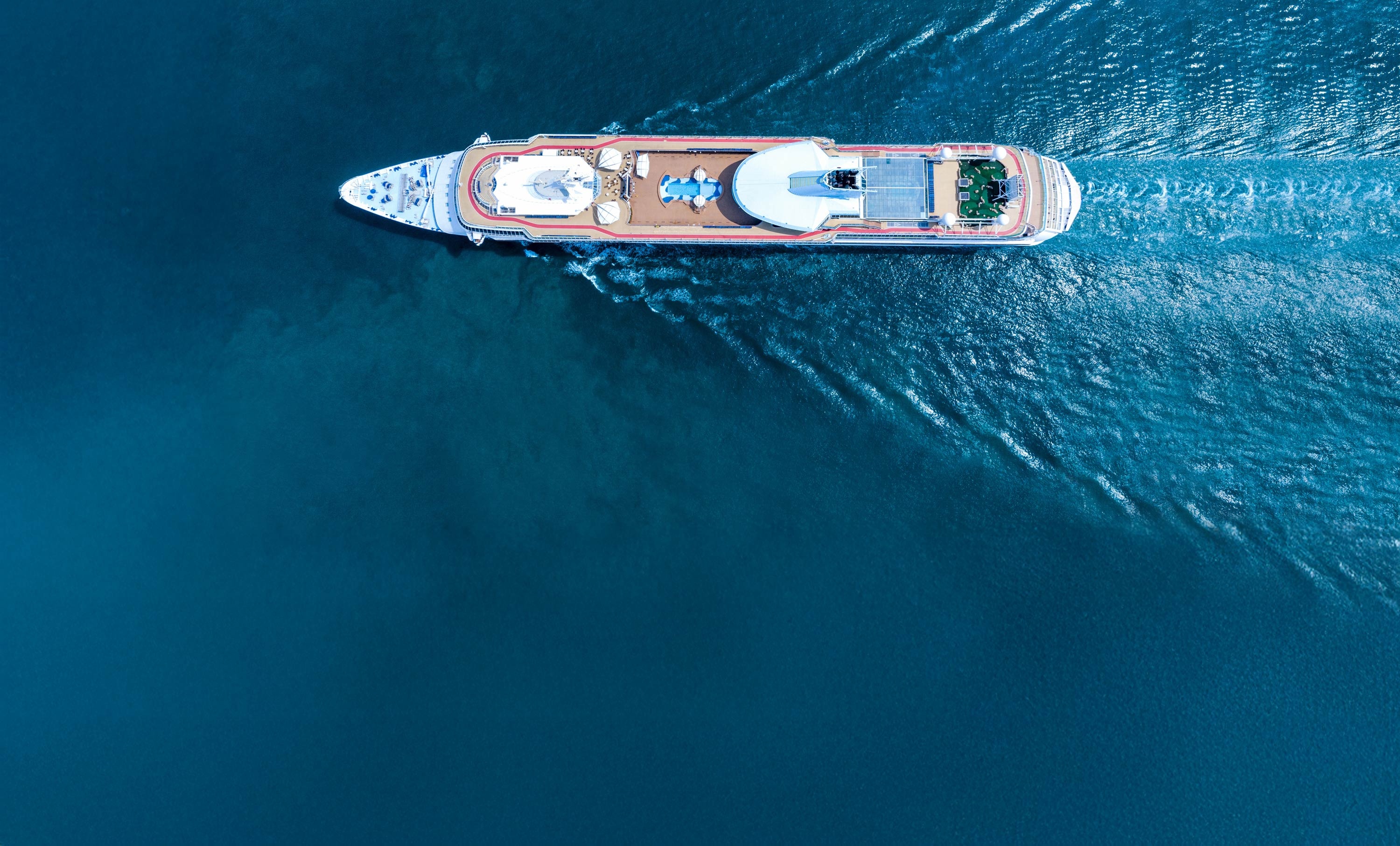 Materia-Studio-project-design-engineering-naval-interior-crociera-top-view